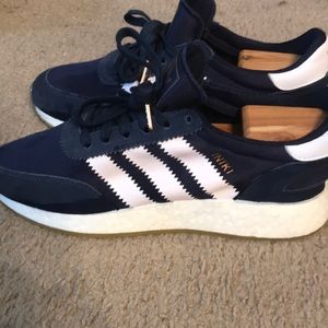 Adidas Iniki runner boost size 8